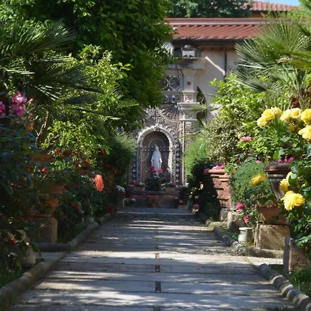 Casa Per Ferie Religiosa Figlie Di Nazareth Couette-café