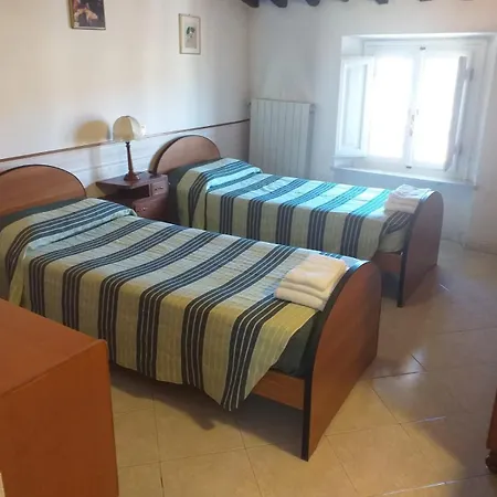 Casa Per Ferie Religiosa Figlie Di Nazareth Couette-café Pise